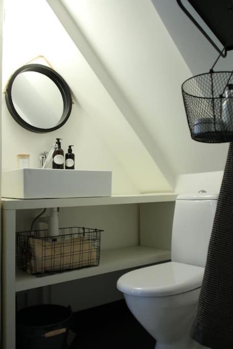 Cozy Penthouse In Town Wall Apartment Reval
