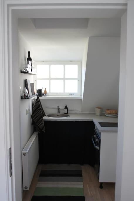 Cozy Penthouse In Town Wall Reval